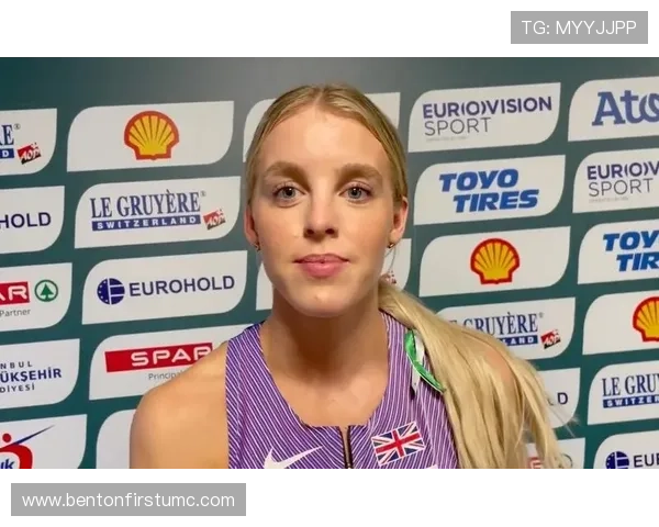 霍奇金森破800米室内同日纪录