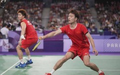 举重冠军阿纳托利腹肌暴击青少年体能发展窗口期世界杯田径赛后回顾